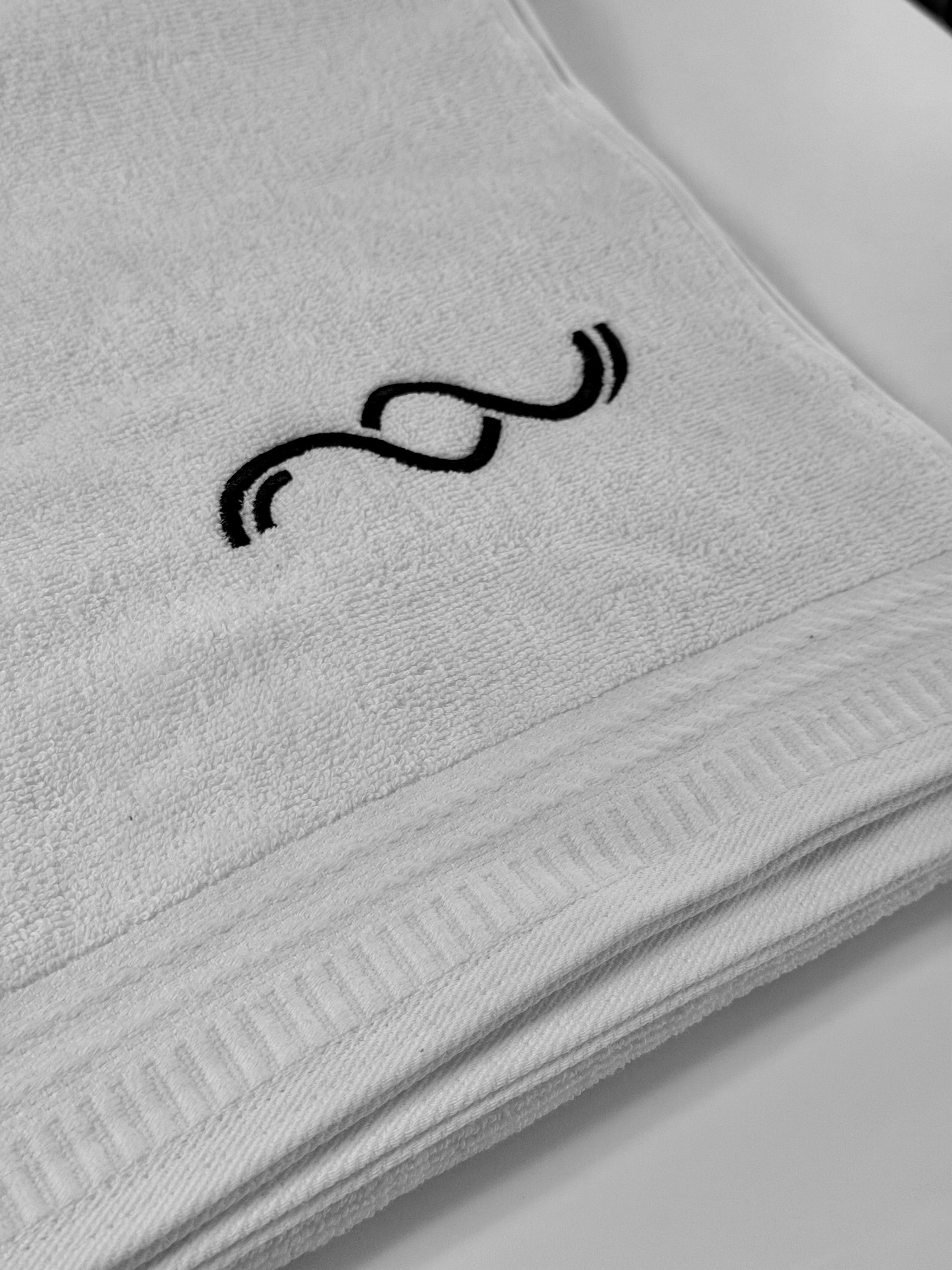 Small Aufguss Waving Towel with Logo 90cm x 130cm – Flow Aufguss